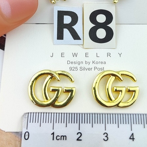 Click the photo purchase number