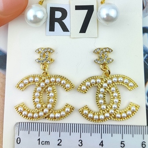 Click the photo purchase number